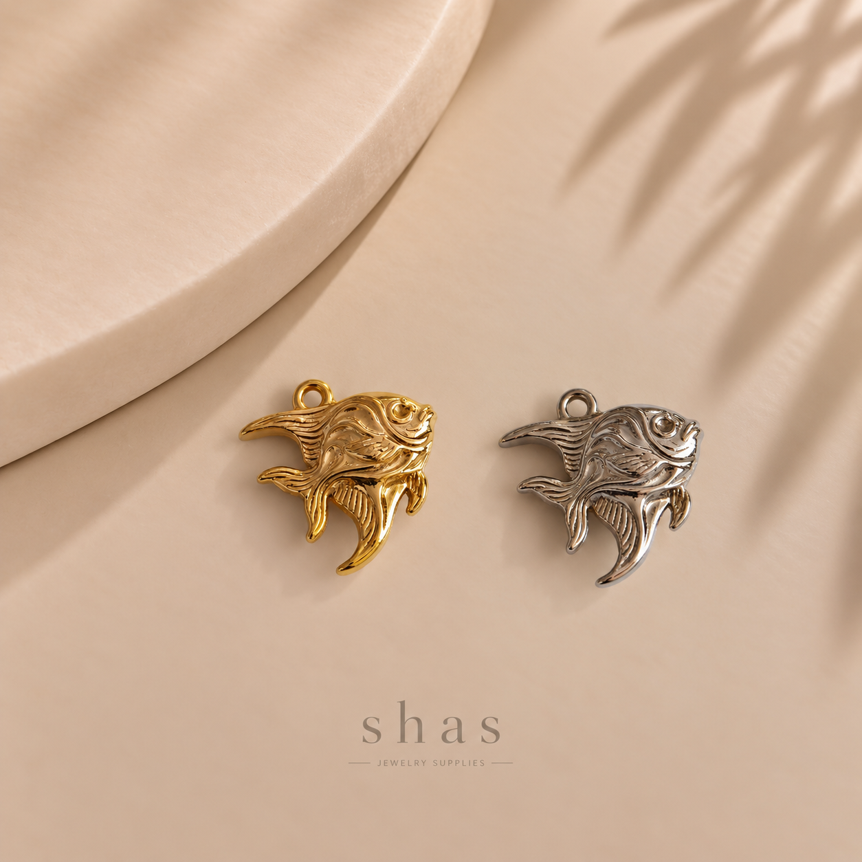 SC20X Fish Charm ( 1 pc ) PVD Plated