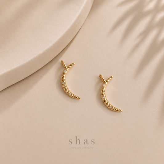 SC20M Crescent Moon Zircon Charm ( 1 pc ) 18k Gold PVD Plated