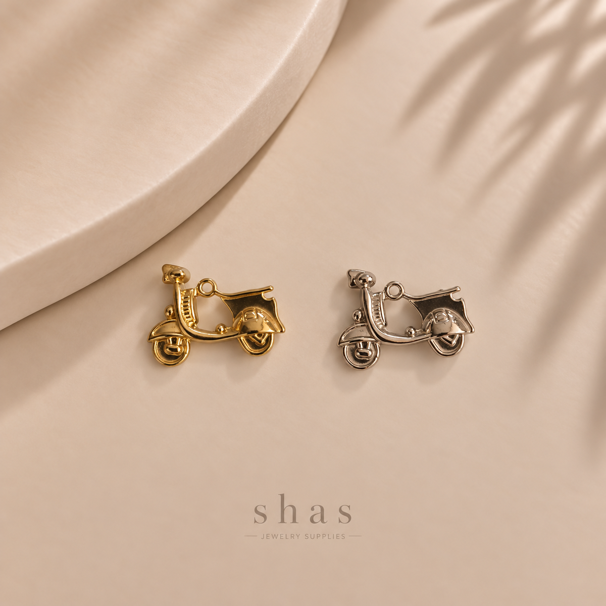 SC20P Vintage Scooter Charm ( 1 pc ) PVD Plated
