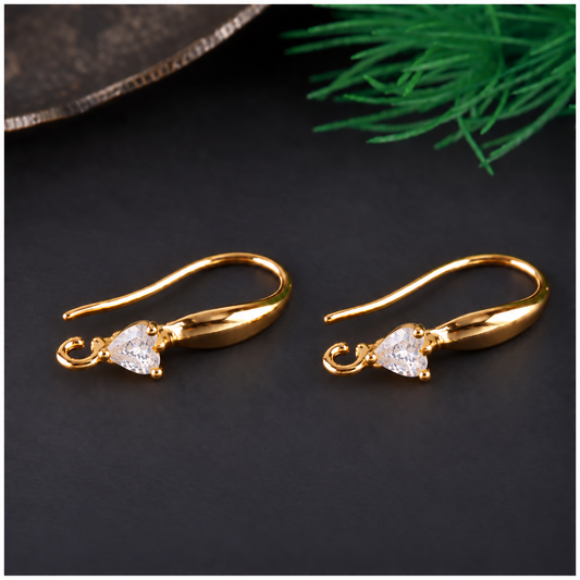 ZS02Q Heart Zircon Hook 18k gold Plated ( 2 pc )