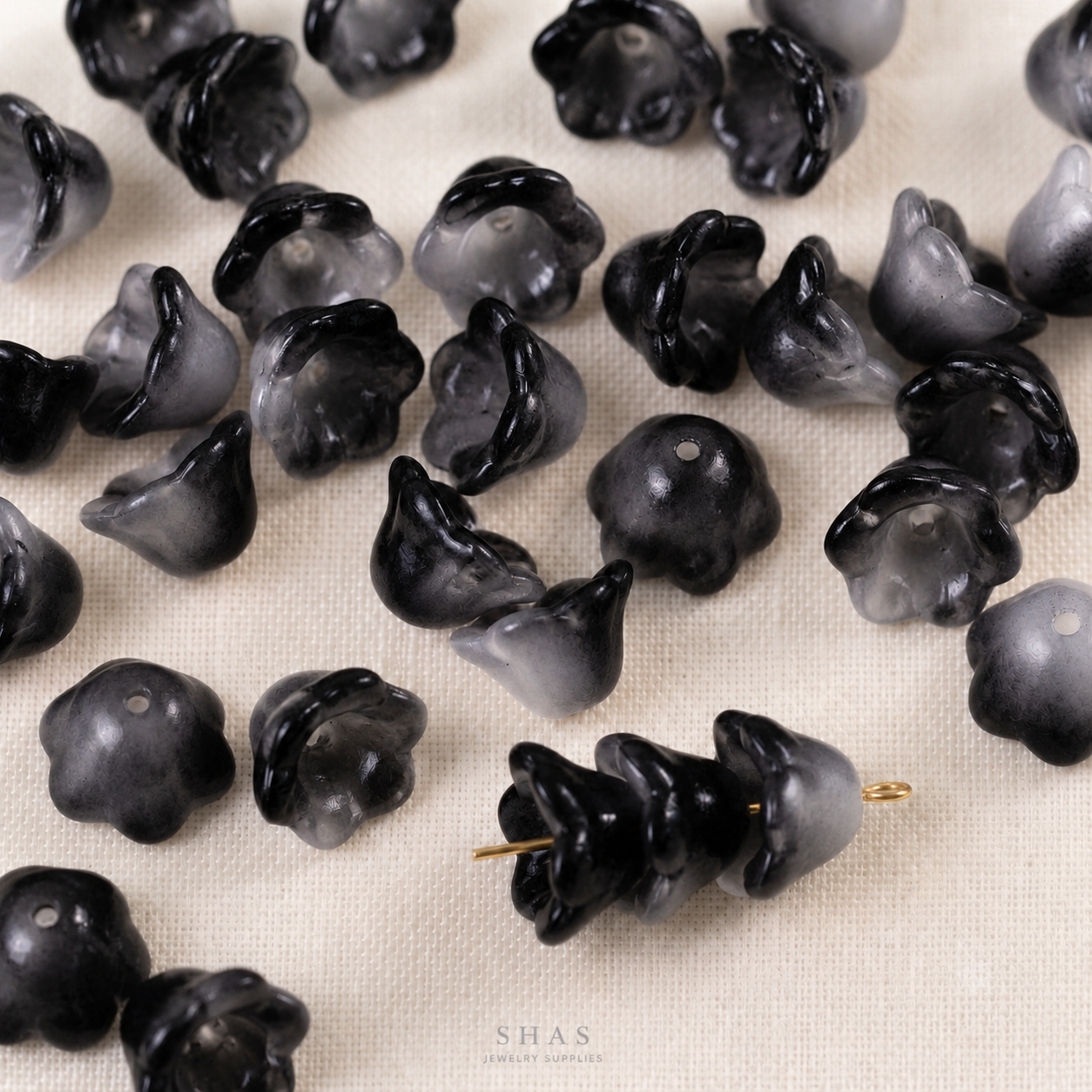 GB11 Floral Glass Bead ( 1 pc ) Lampwork Bead