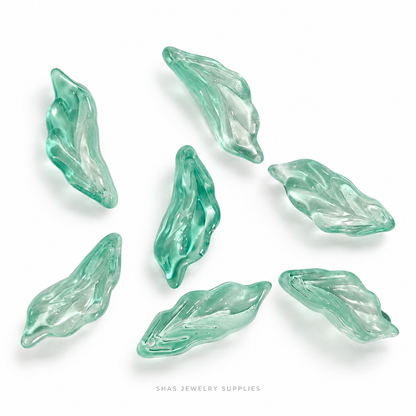 GB66 Seaweed Leaves Glass Beads ( 1 pc ) Czech Bead