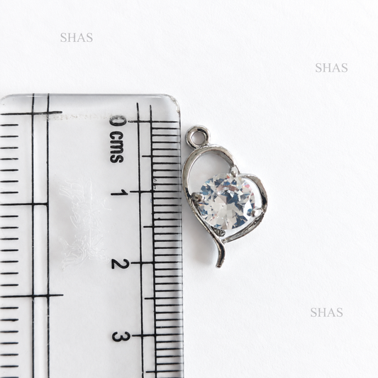 AC06 White Zircon Heart Y2K Alloy Charm ( 1 pc )