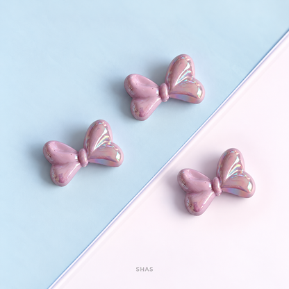 AB111 Iridescent Bow Acrylic Bead ( 1 pc )