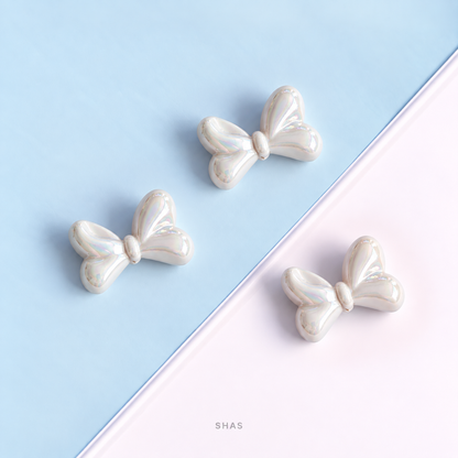 AB111 Iridescent Bow Acrylic Bead ( 1 pc )