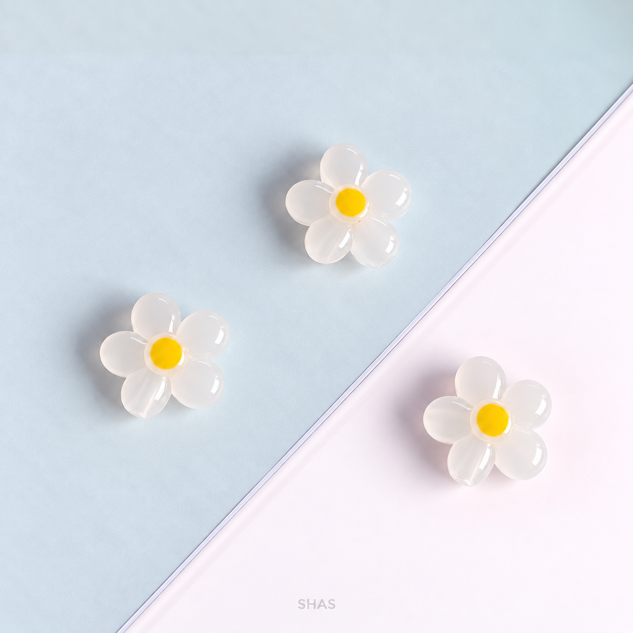 AB103 Transparent Jelly Flower Acrylic Bead ( 1 pc )