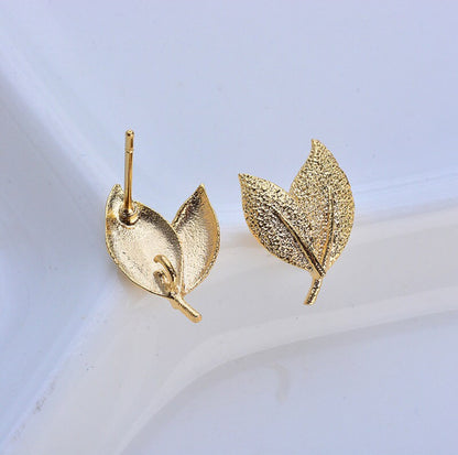 SS 887 leaf Gold plated stud ( 2 pc ) Anti tarnish
