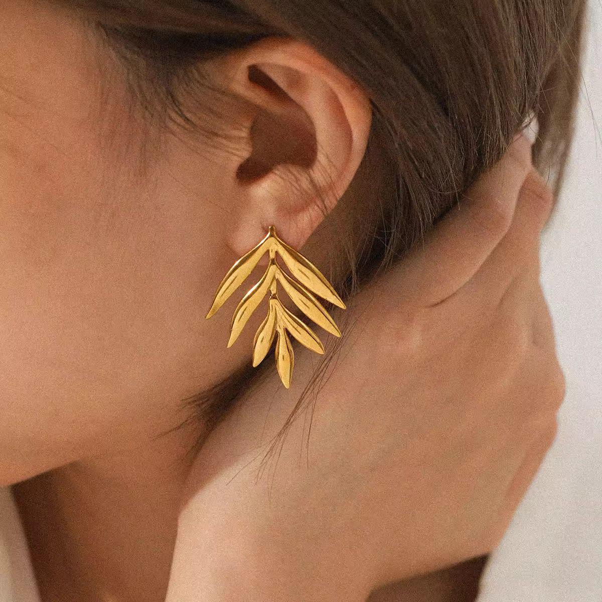 ESJ26E Simple leaf Earrings  - 18K GOLD PVD plated