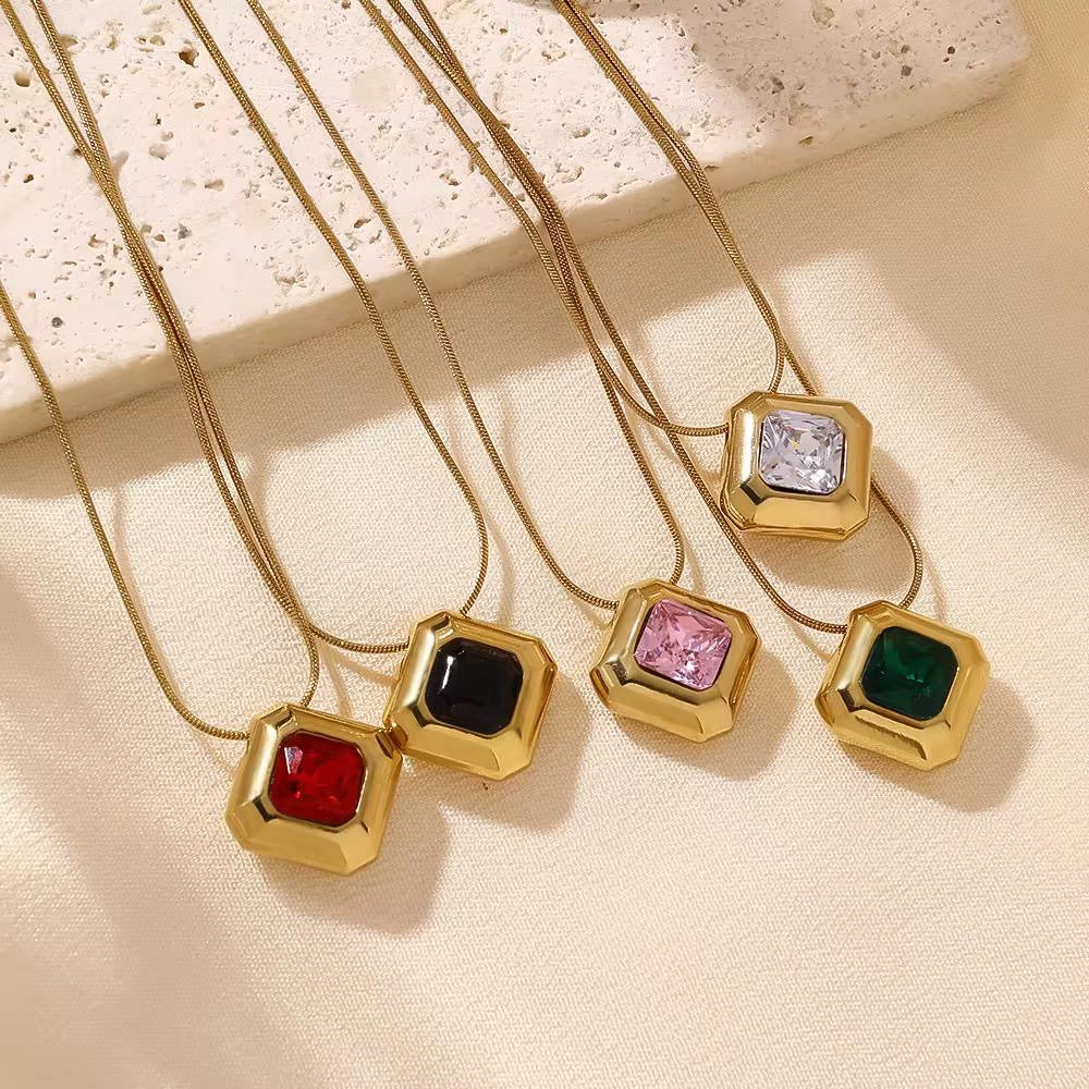 SJ 954 Chunky Zircon square modern minimalist Necklace - 18k Gold PVD plated stainless steel - Anti tarnish