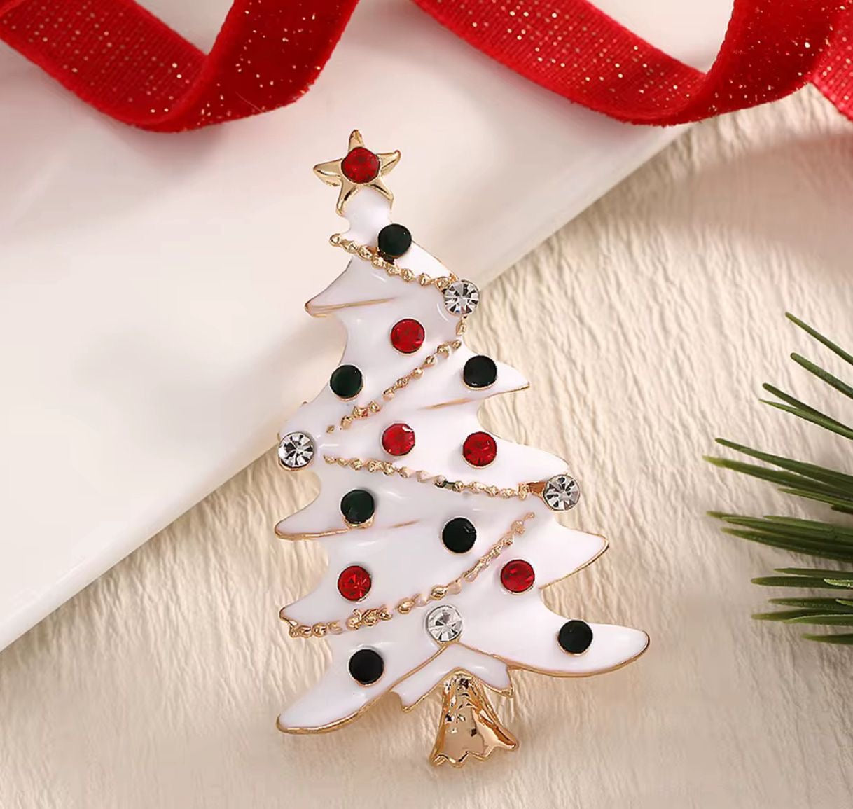 BR 82 Christmas Tree Zircon Brooch ( 1 PC ) Anti Resistant