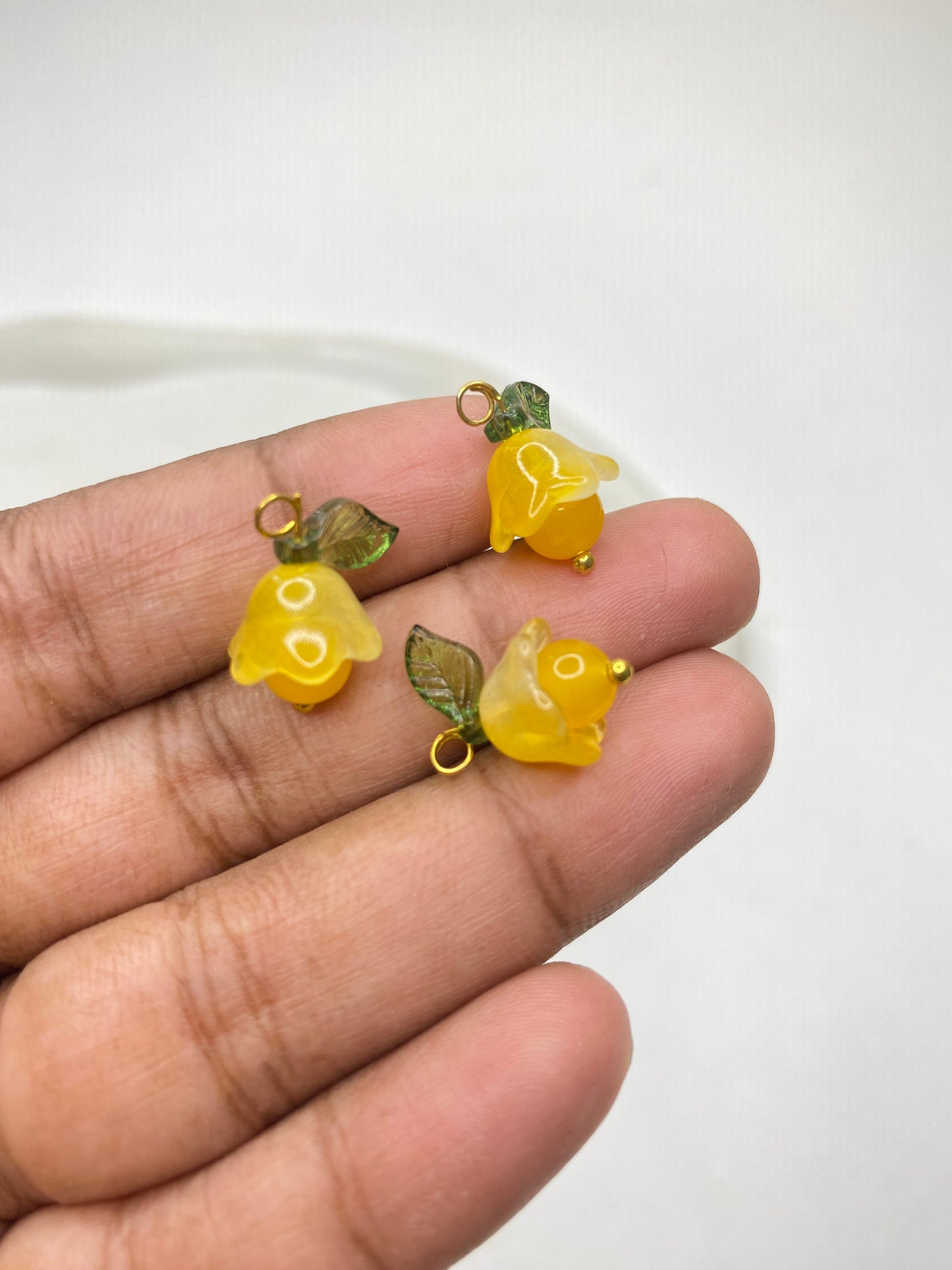 BBB 200 (e) Yellow Tulip Bell flower glass bead charm ( 1 pc ) ( 17:10 mm )