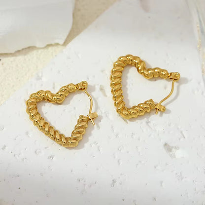 ESJ15B Twisted Heart Hoop Earrings - 18k Gold PVD plated stainless steel - Anti tarnish - Wholesale