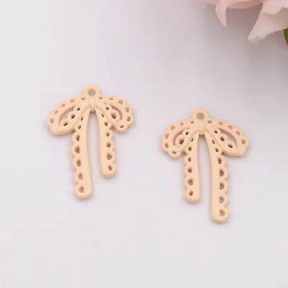 BBB 342 (c) Cream Bow Spray painted Charm ( 1 pc ) High Quality Alloy ( 28:20 mm )