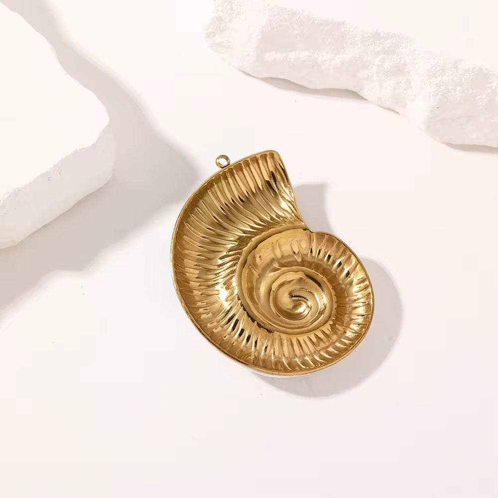 SS 1141 Blue White Conch Charm 18K Gold PVD plated stainless steel ( 1 piece ) Anti tarnish ( 48:35 mm )