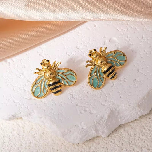 SJ 1104 Bee stud - 18k Gold PVD plated stainless steel - Anti tarnish