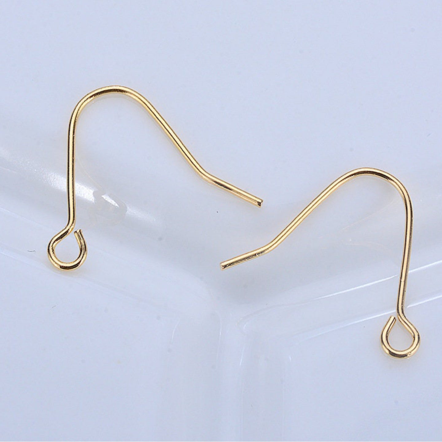 GP 684 18k Gold plated Hook ( 2 pc ) Anti tarnish