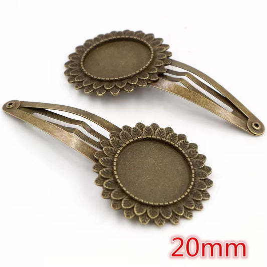 BBB 421 (c) Floral Hair clip Round Bronze cabochon  ( 1 pc ) tarnish resistant