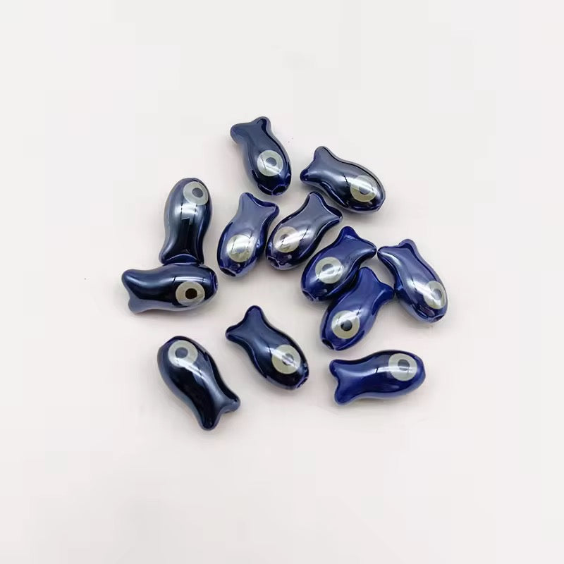 BBB 052 Fish porcelain ceramic bead ( 1 pc )