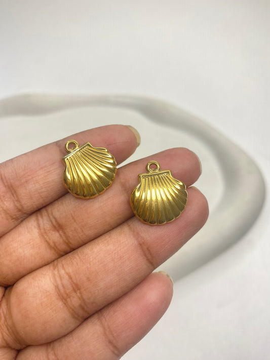 SS 2838 Shell charm 18K Gold plated stainless steel ( 1 piece ) Anti tarnish ( 16 mm )