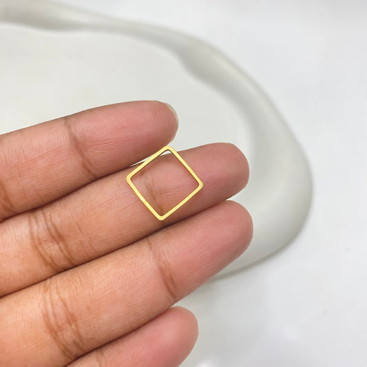 B 2183 Square hollow charm ( 1 pc )