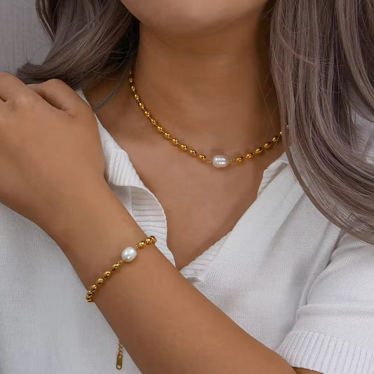 SJ 411 Pearl Chic Necklace - 18k Gold PVD plated stainless steel - Anti tarnish - Wholesale