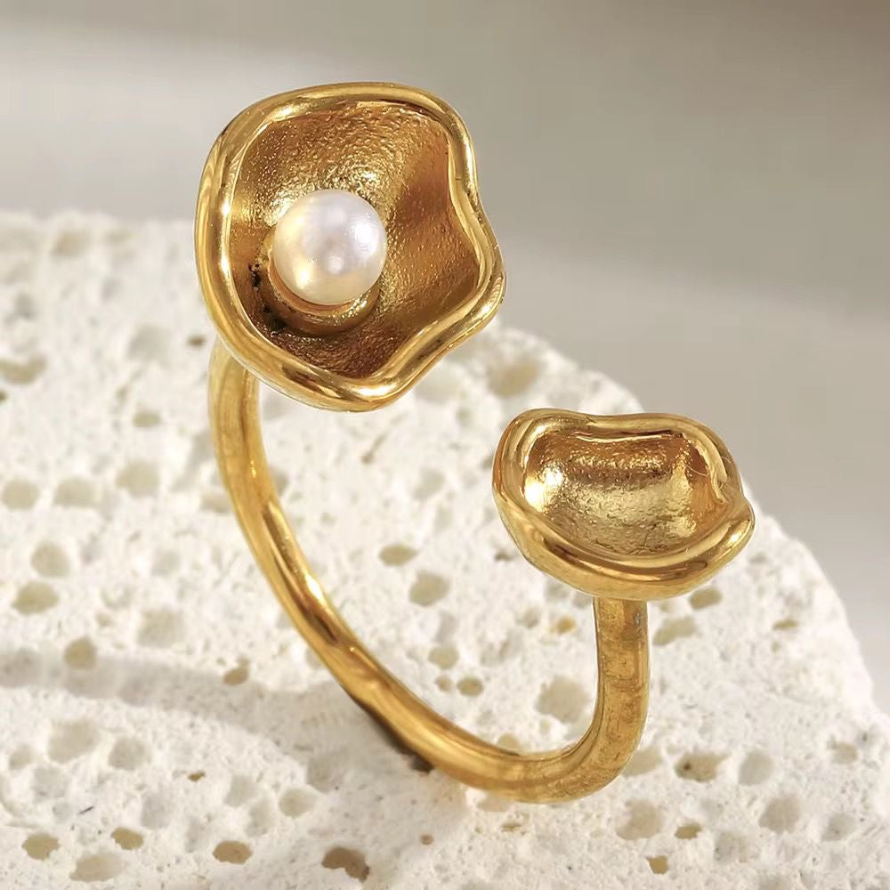 SJ 982 Lotus Pearl Ring - Premium jewellery- 18k Gold PVD plated stainless steel - Anti tarnish