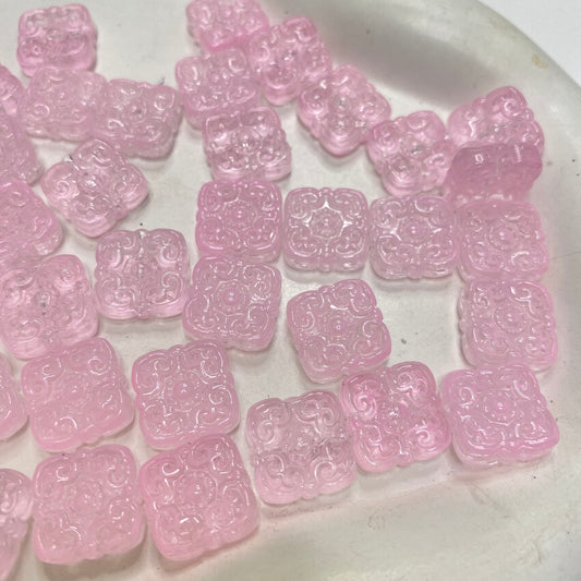 GB 2142 light pink Engraved square glass bead ( 1 pc )