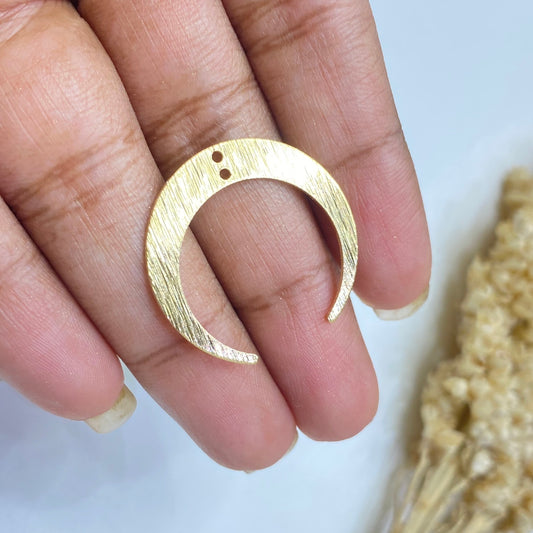 SS 108 Textured moon connector