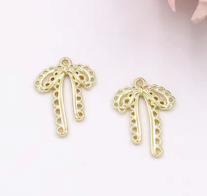 APC04X Bow Spray painted Charm ( 1 pc ) High Quality Alloy ( 28:20 mm )