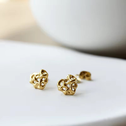 SS 232 Heart stud -18k gold plated stainless steel - Anti tarnish - Wholesale