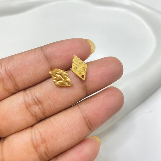 SS 1190 Rhombus stud - 18k gold PVD 316 stainless steel ( 2 pc ) Anti tarnish