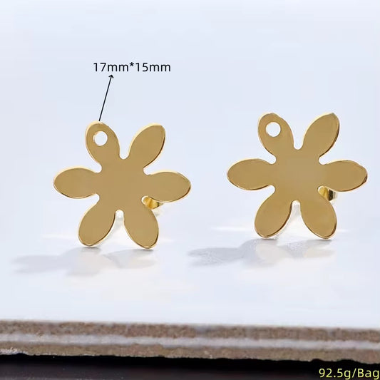 SS 3098 Floral stud - 18k gold PVD plated 316 stainless steel ( 2 pc ) Anti tarnish