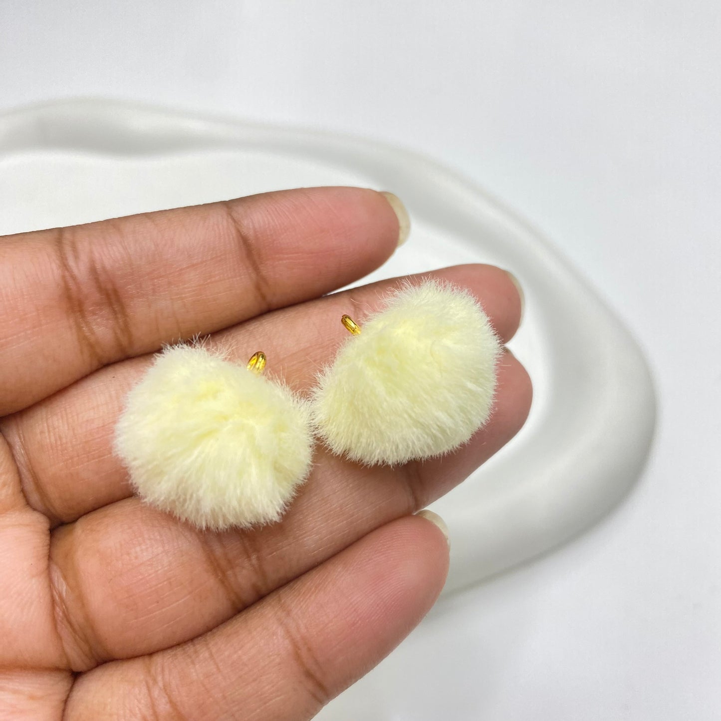 PP 1636 light yellow Fluffy Pom Pom with hook ( 1 pc )