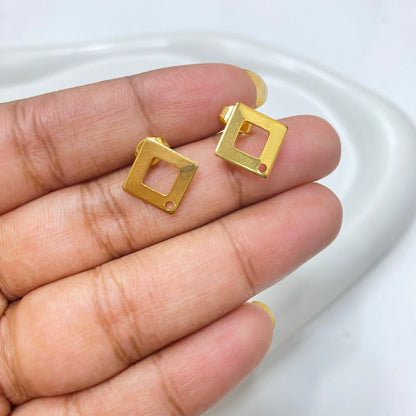 SS 1192 Square stud 18k gold PVD 316 stainless steel ( 2 pc ) anti tarnish