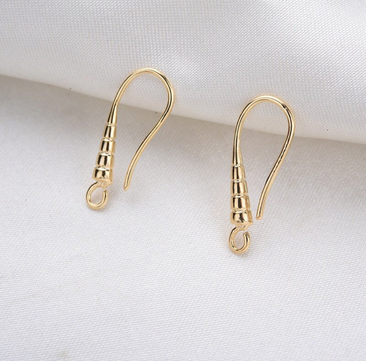 GP 891 Gold plated hooks - per pair - Anti tarnish