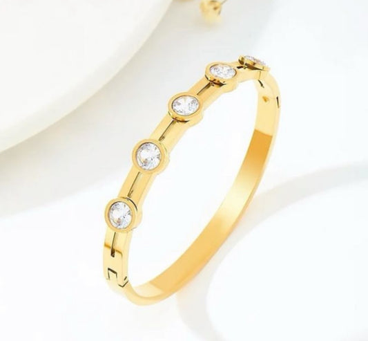 SS 78 White Zircon Bangle Bracelet- 18k stainless steel - Anti tarnish - Wholesale