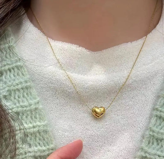 NSJ11D Tiny Minimalistic Heart Necklace - 18k Gold PVD plated 316 stainless steel - Anti tarnish