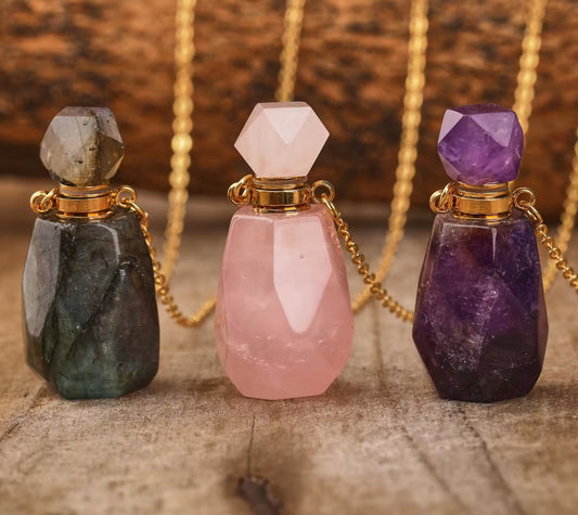 BBB 091 Natural Healing Stone Perfume Bottle Pendant Necklace 18k gold plated ( 1 pc ) Anti tarnish
