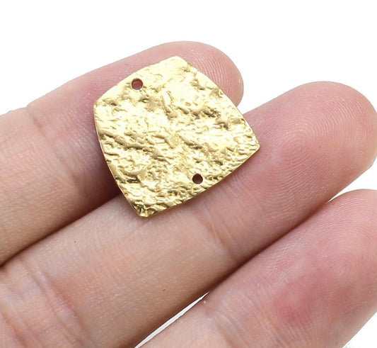 BC01I Trapezoid Hammered Connector charm ( 1 pc ) Raw Brass