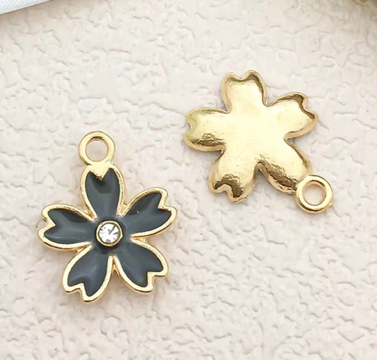 BBB 338 (d) Cherry Blossom enamel charm ( 1 pc ) High quality shine ( 14:16 mm )