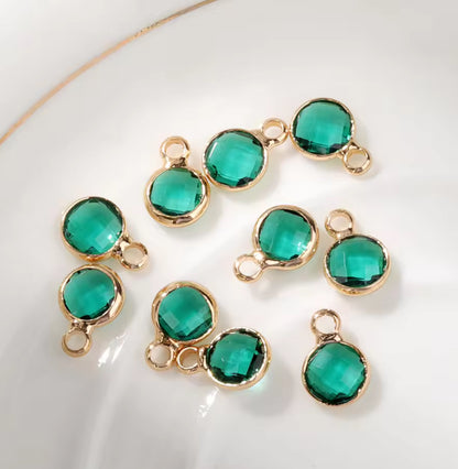 GPC23U Green round gold plated crystal charm ( 1 pc ) Anti tarnish
