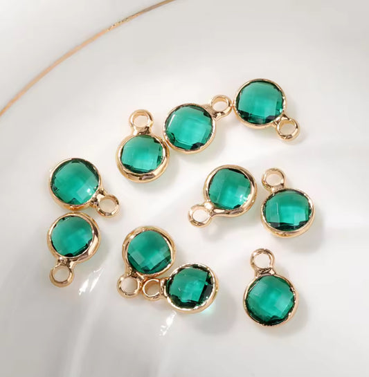 BBB 117 (D) Green round gold plated crystal charm ( 1 pc ) Anti tarnish