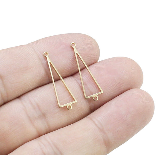 BC01T Triangle Connector Bezel charm ( 1 pc ) Raw Brass