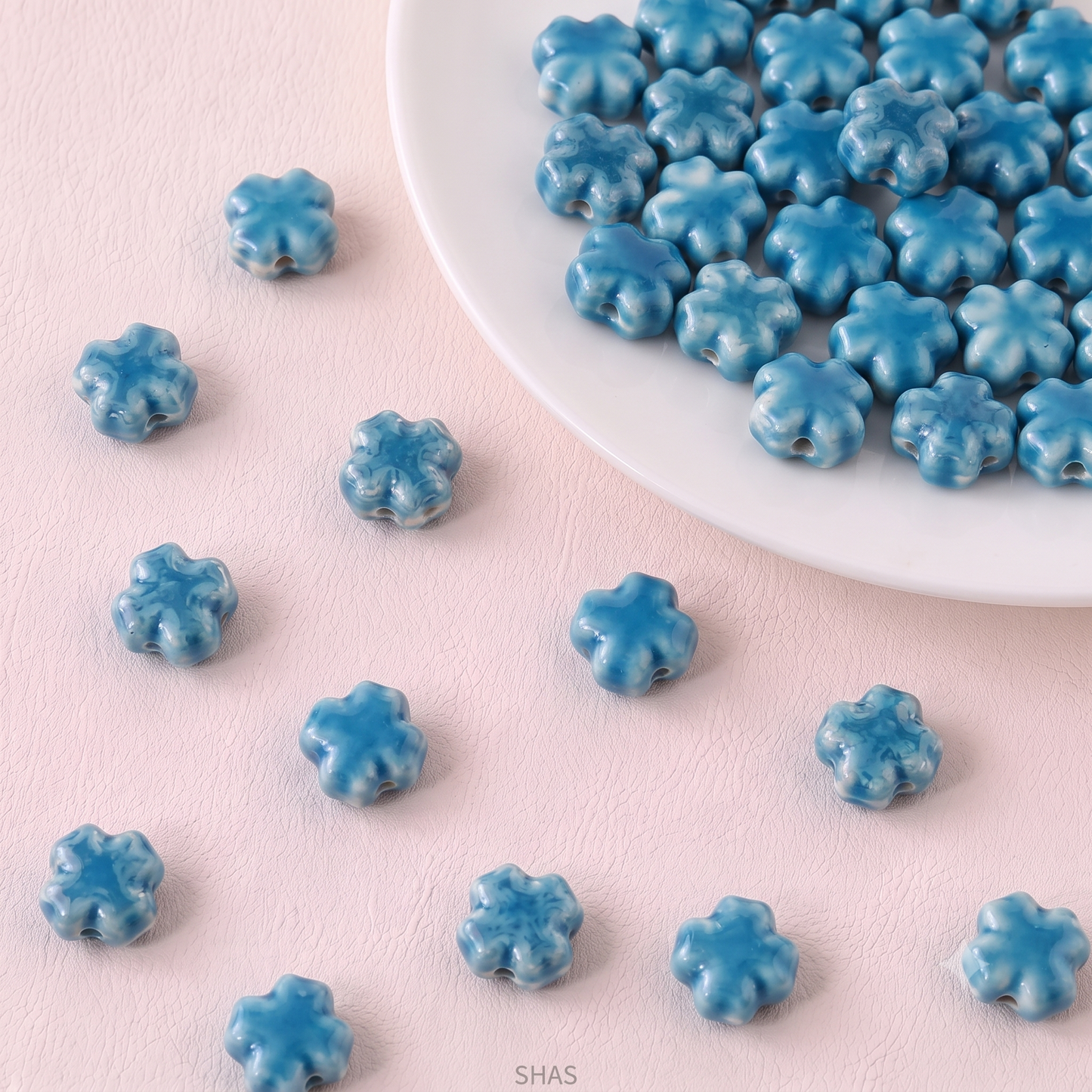 PCB08 Clover Electroplated Ceramic Bead ( 1 pc ) Porcelian Ceramic