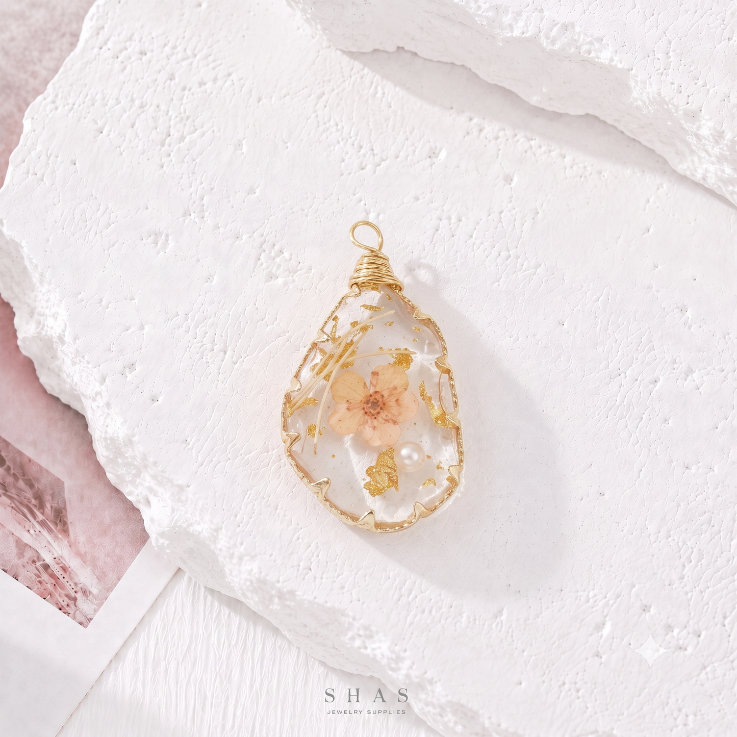 RFC03A Pink Resin Flower Pendant Charm ( 1 pc )