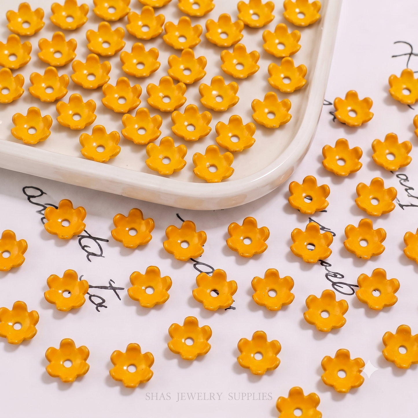 AB11 Small Flower Tori Acrylic Bead ( 1 pc )