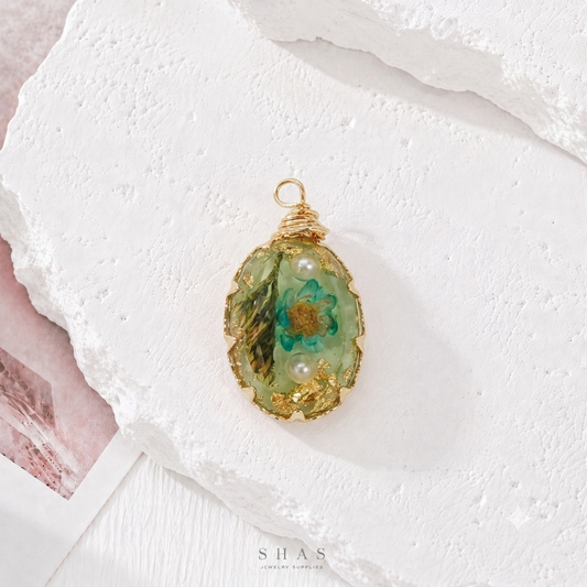 RFC02U Green Oval Resin Flower Pendant Charm ( 1 pc )