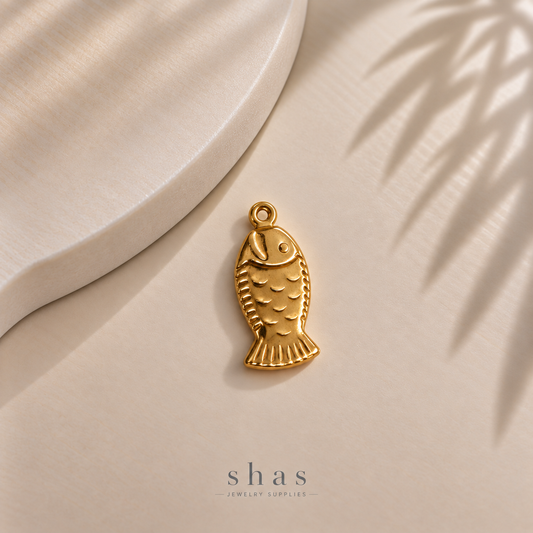 SC23A Goldfish Charm Gold ( 1 pc ) PVD Plated