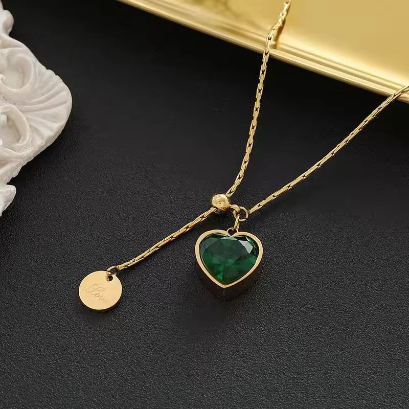 SJ 369 Emerald Heart Zircon Necklace - 18k gold PVD plated stainless steel - Anti tarnish - Wholesale