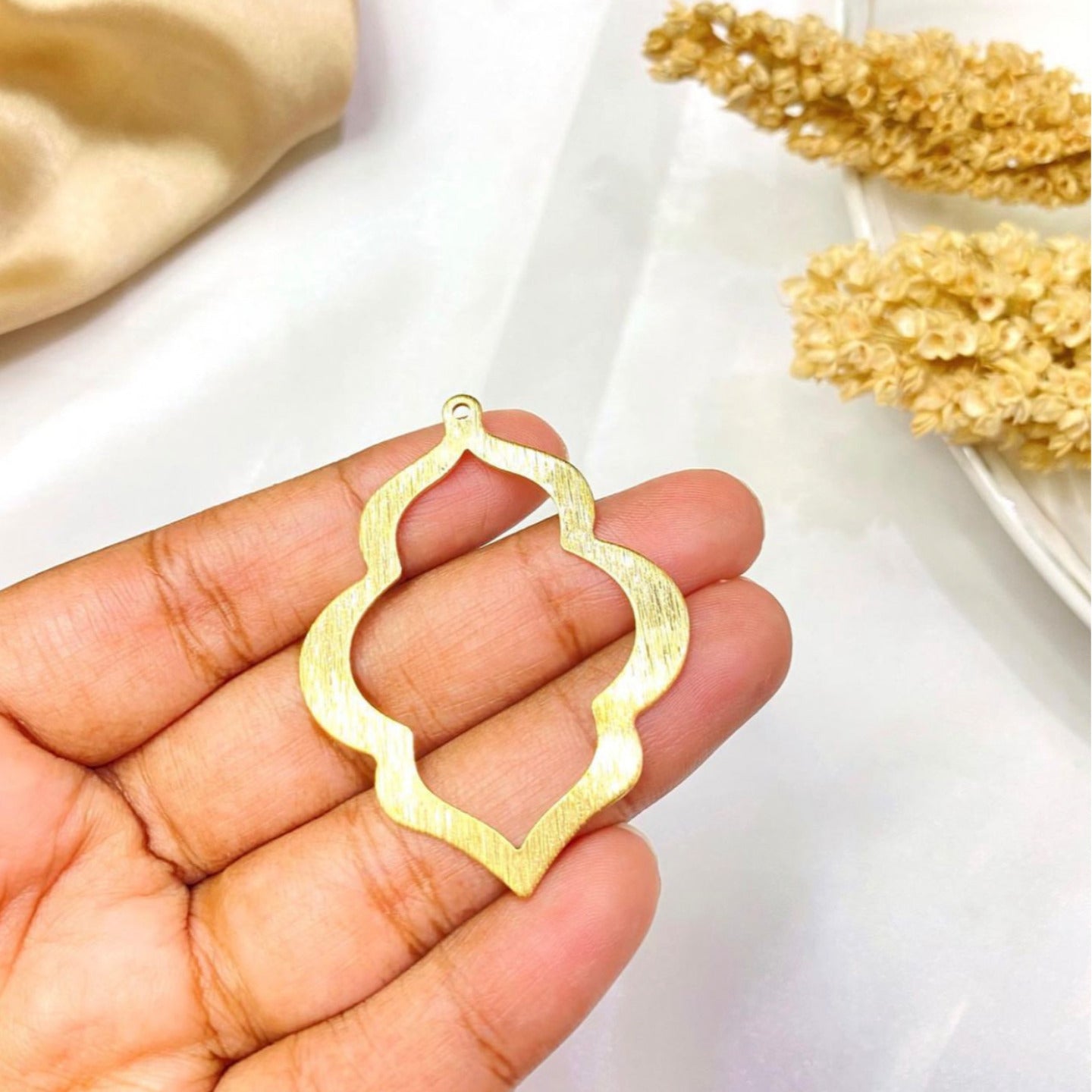 SS 244 Geometric charm